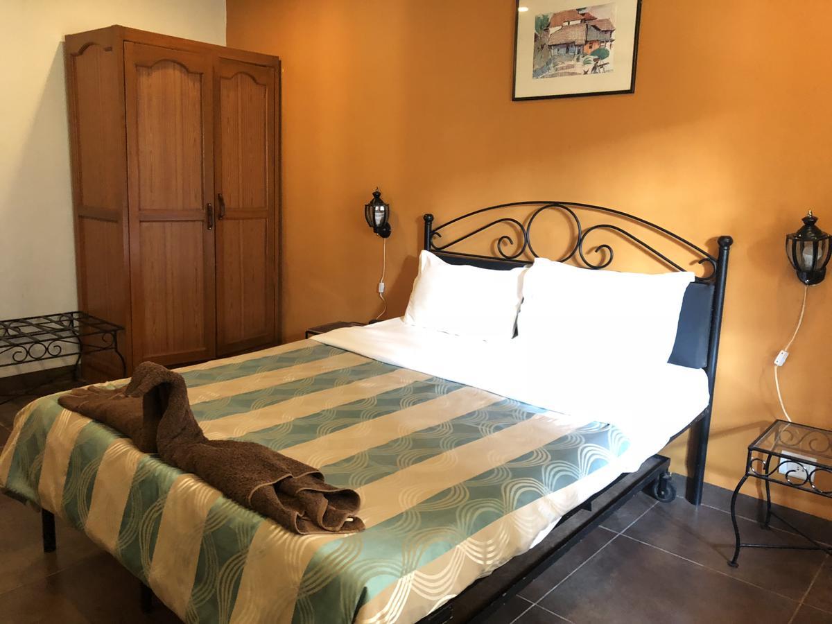 Sodder'S Gloria Anne Hotel Candolim Eksteriør billede